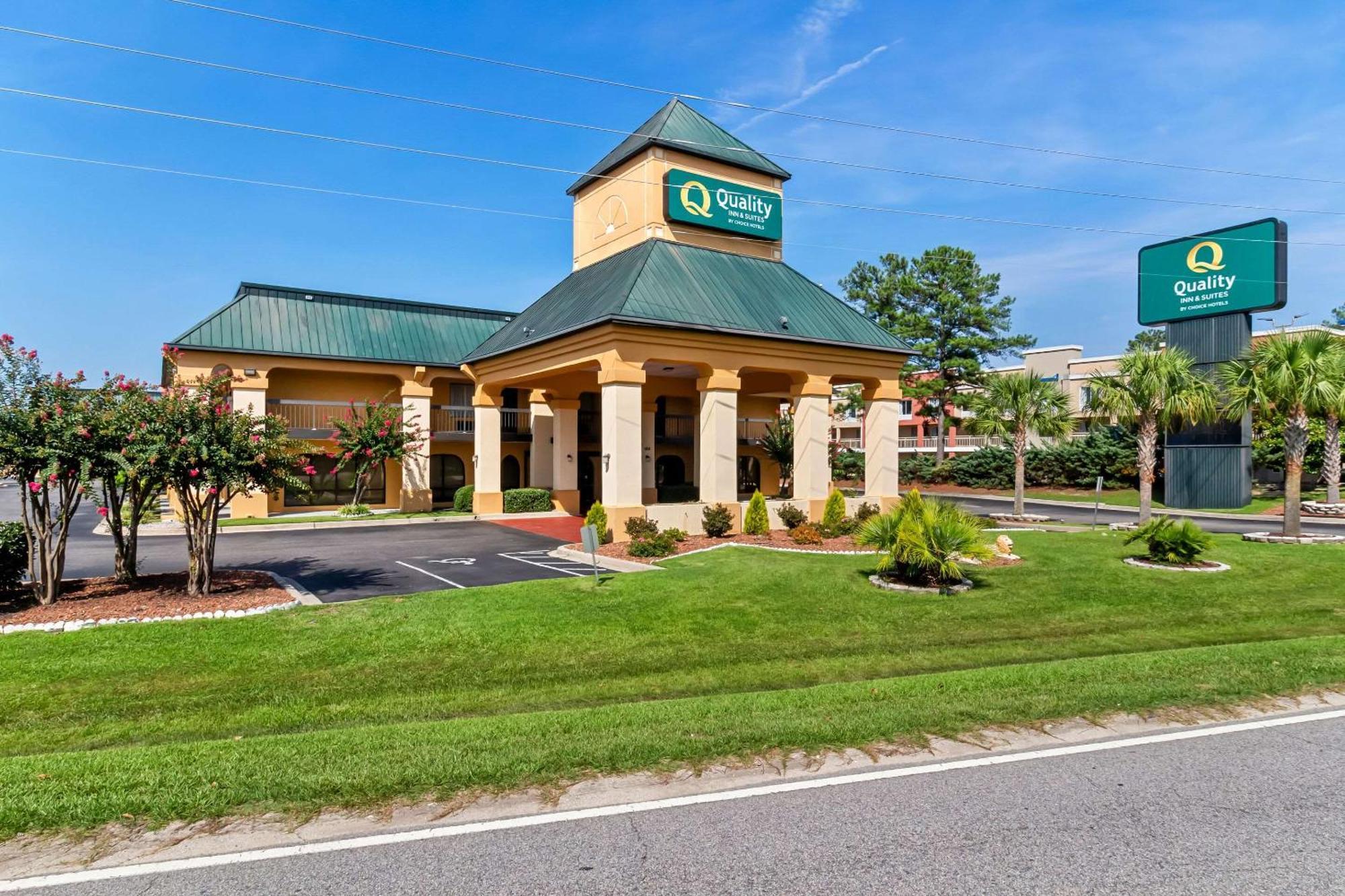 Quality Inn & Suites Florence Civic Center Exterior photo